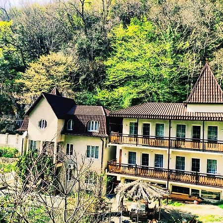 Guest House Chalet Agave Gagry Eksteriør bilde
